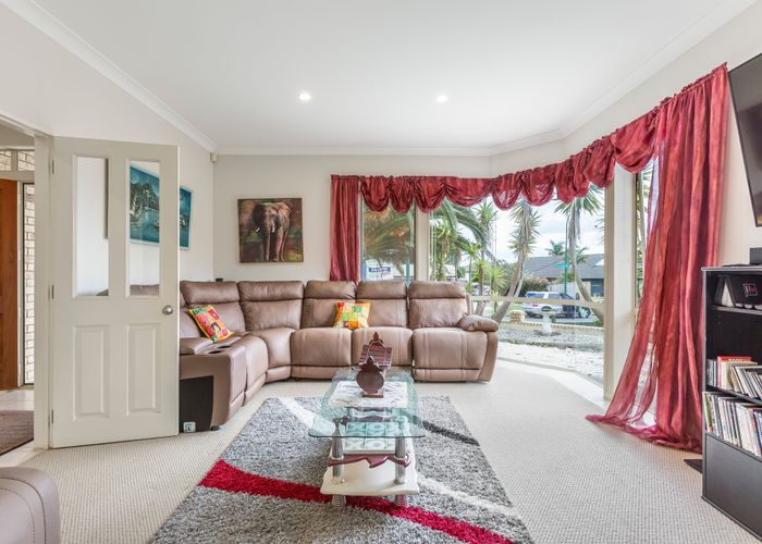  at 50 Lansell Drive, East Tamaki Heights, Auckland