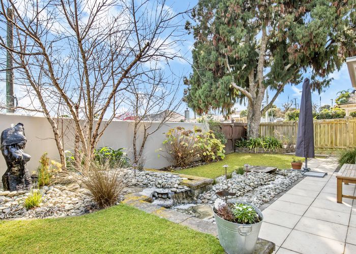 at 1/107 Upland Road, Remuera, Auckland