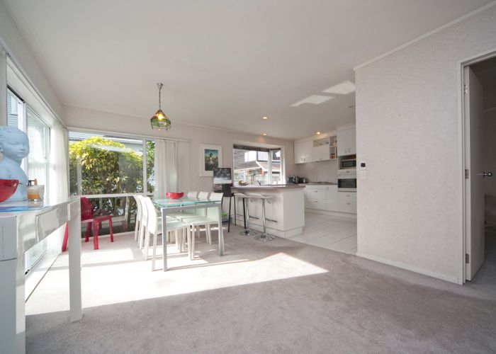  at 15C Peary Road, Mount Eden, Auckland