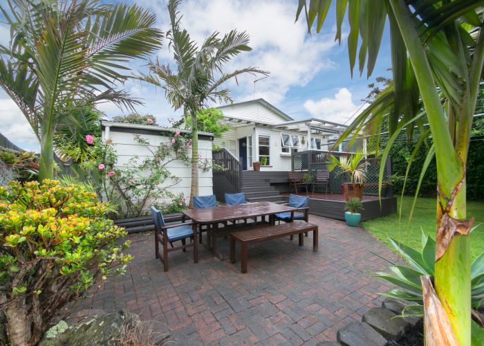  at 94 Alfred Street, Onehunga, Auckland