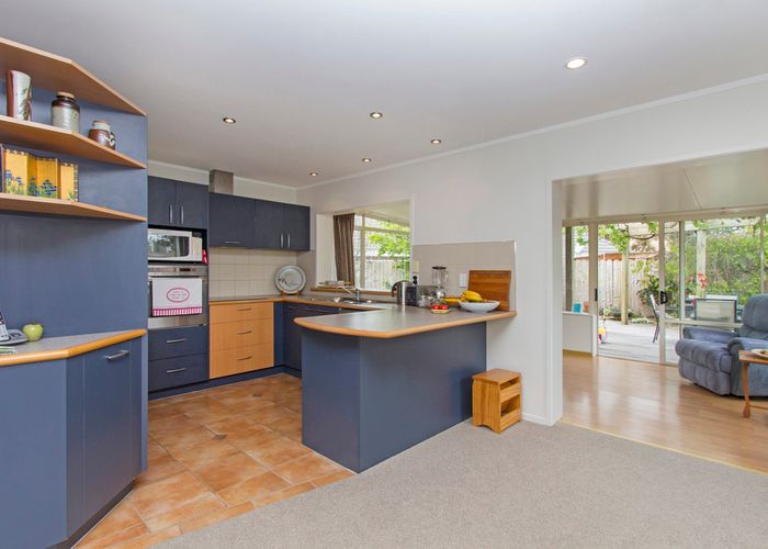  at 22 Shenton Place, Burswood, Auckland