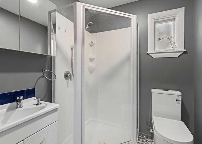  at 300 Keyes Road, New Brighton, Christchurch