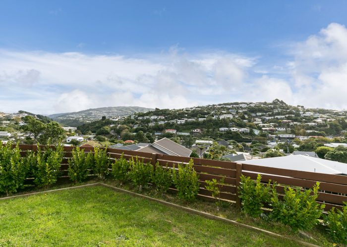  at 43 Turville Crescent, Newlands, Wellington