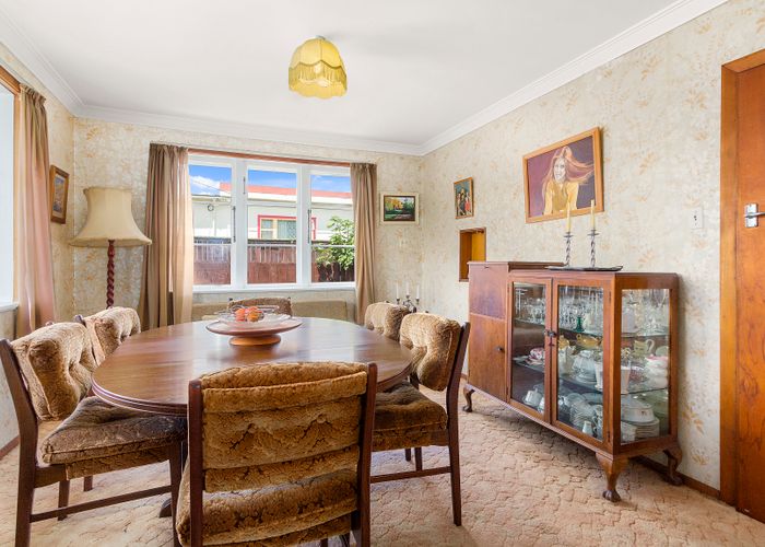  at 2 Victoria Street, Ebdentown, Upper Hutt