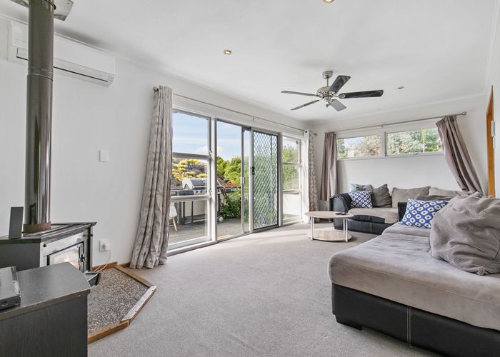  at 36 Japonica Drive, Beach Haven, Auckland