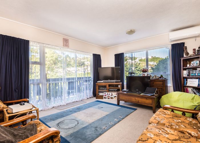  at 4/74 Dominion Park Street, Johnsonville, Wellington