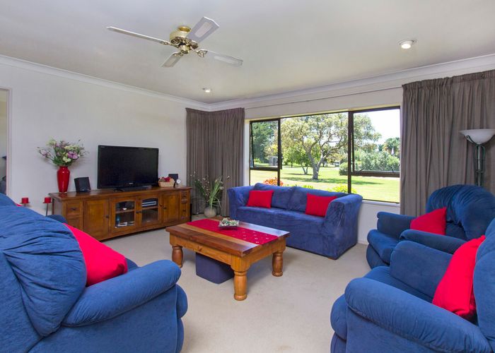  at 2/20 Seneca Ct, Howick, Manukau