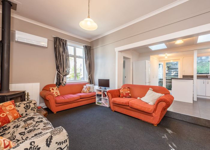  at 13 Devon Street, Aro Valley, Wellington