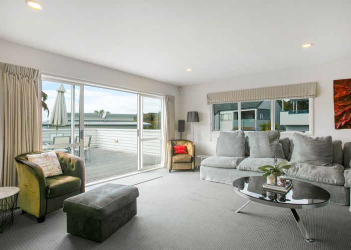  at 129 Hobsonville Road, West Harbour, Auckland