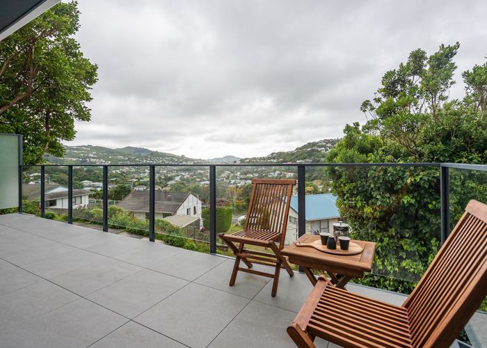  at 6 Swadel Way, Karori, Wellington