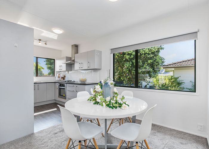  at 1/12 Melleray Place, Randwick Park, Auckland