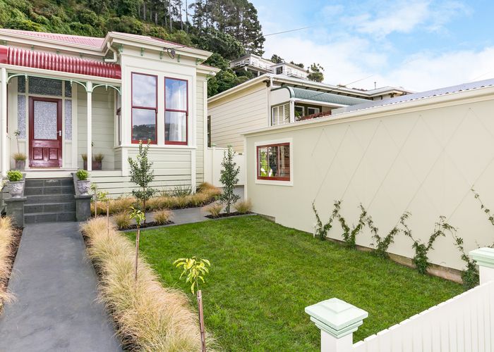  at 34 Derwent Street, Island Bay, Wellington