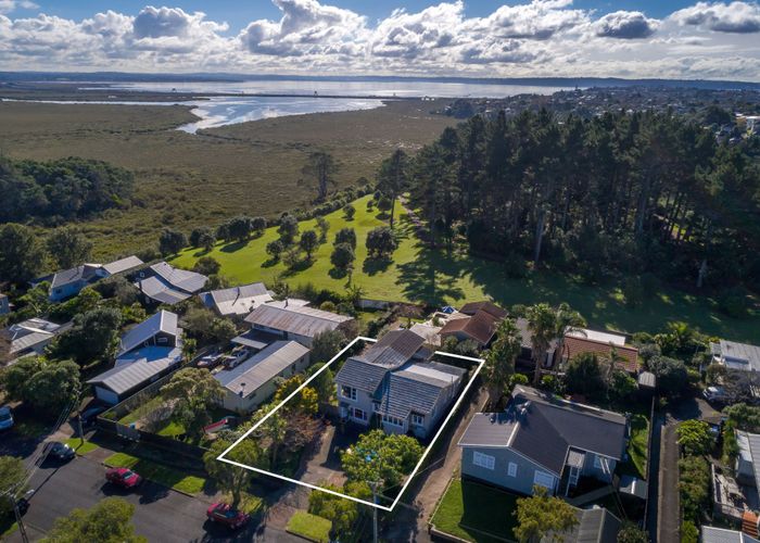 at 31 Saltaire Street, Avondale, Auckland