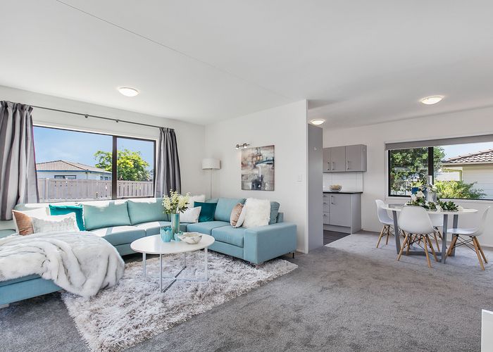  at 1/12 Melleray Place, Randwick Park, Auckland