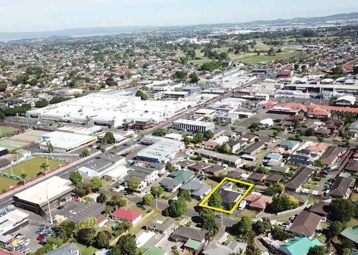  at 12 Butler Avenue, Papatoetoe, Auckland