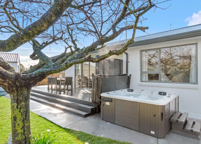  at 27 Caithness Street, New Brighton, Christchurch