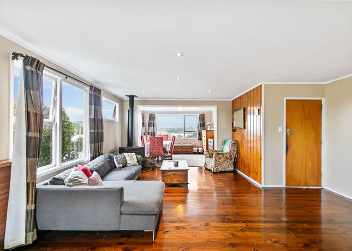  at 30 Dakota Avenue, Beach Haven, Auckland