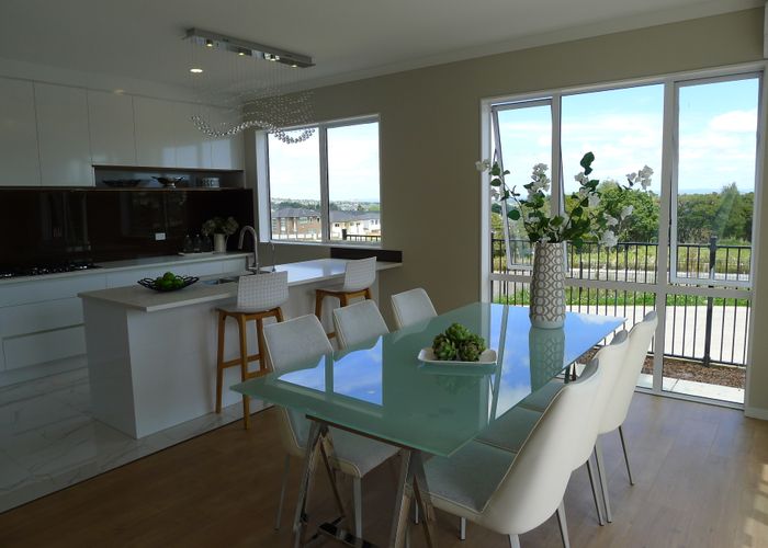  at 11 Fricker Way, Flat Bush, Auckland