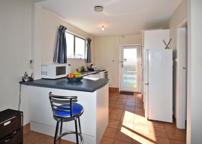  at 2/11 Boon Street, Sydenham, Christchurch