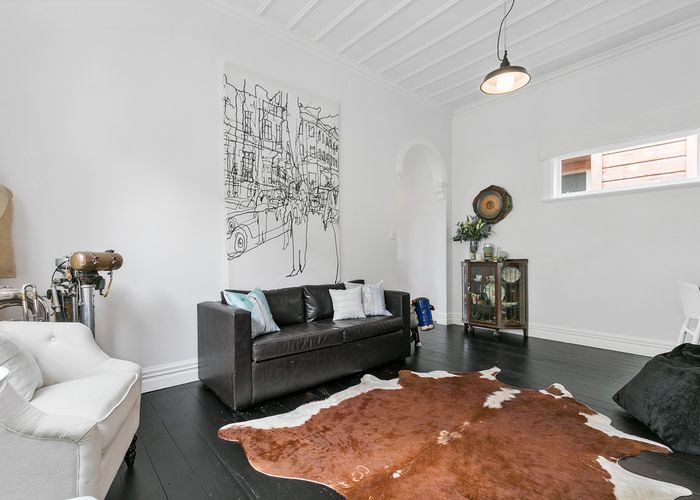  at 34 Derwent Street, Island Bay, Wellington