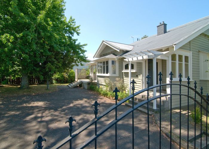  at 42 Pah Road, Epsom, Auckland