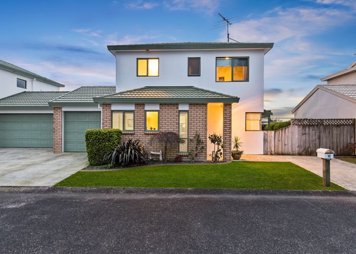  at 10M Rathgar Road, Henderson, Auckland