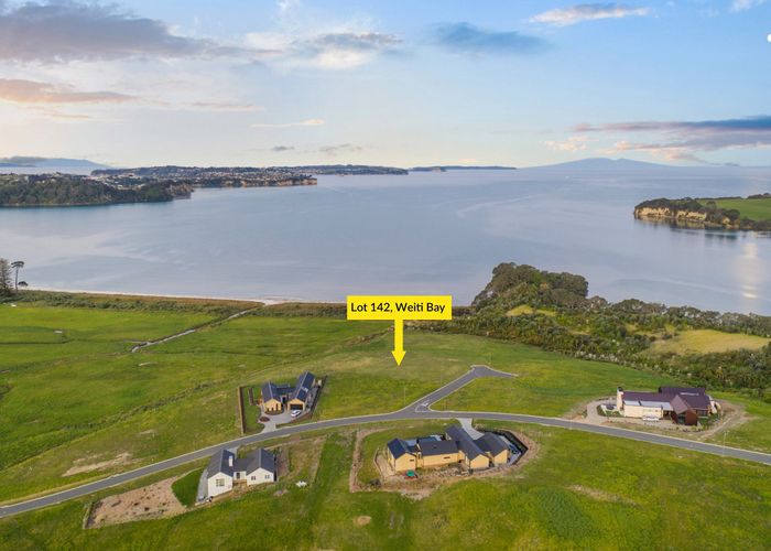 at 3 Takahuri Place, Okura Bush, Silverdale