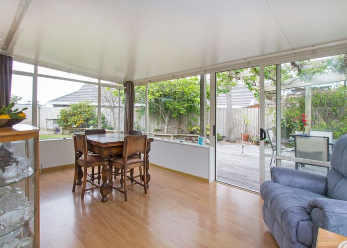  at 22 Shenton Place, Burswood, Auckland