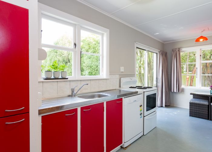  at 3 Eden Place, Bryndwr, Christchurch