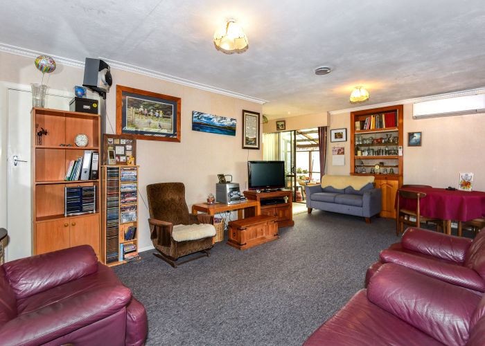  at 32 Bermuda Drive, Hornby, Christchurch