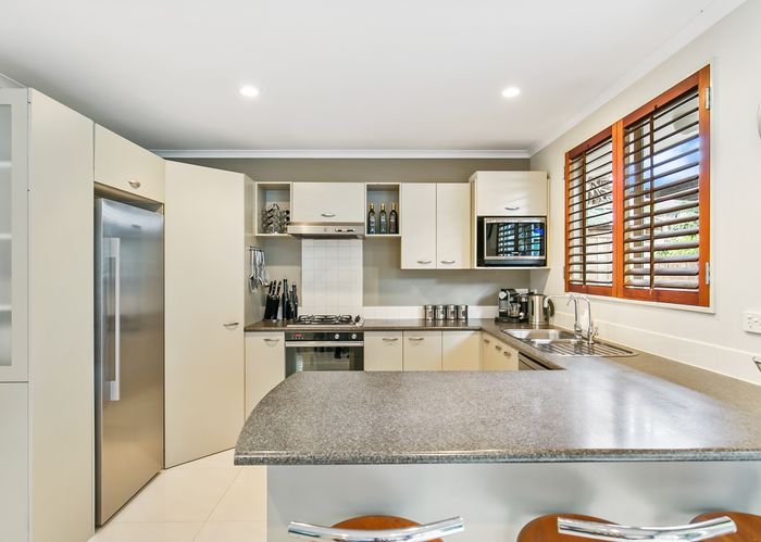  at 9 Ritchie Crescent, Takanini