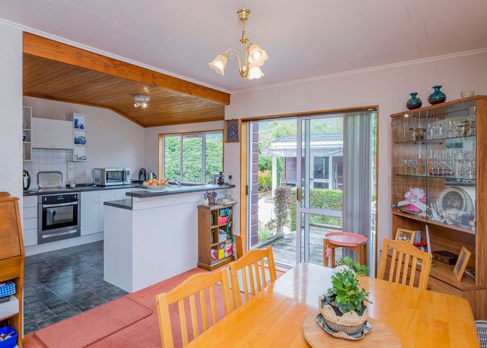  at 4 Hurunui Street, Waikanae