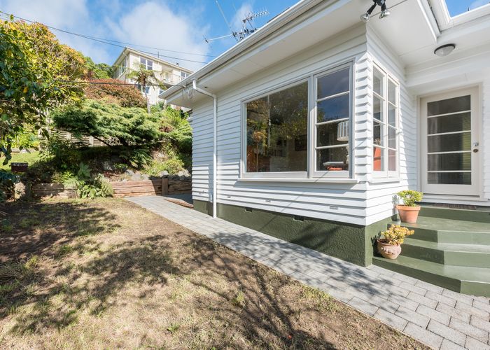  at 6 Allington Road, Karori, Wellington