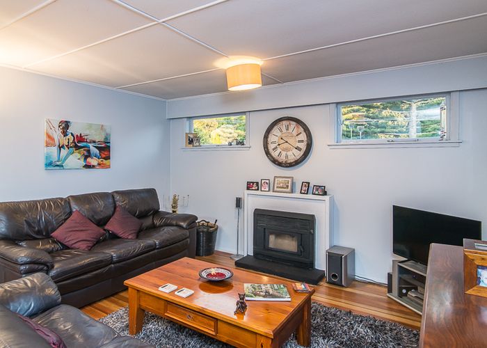  at 19 Leinster Avenue, Raumati South, Paraparaumu