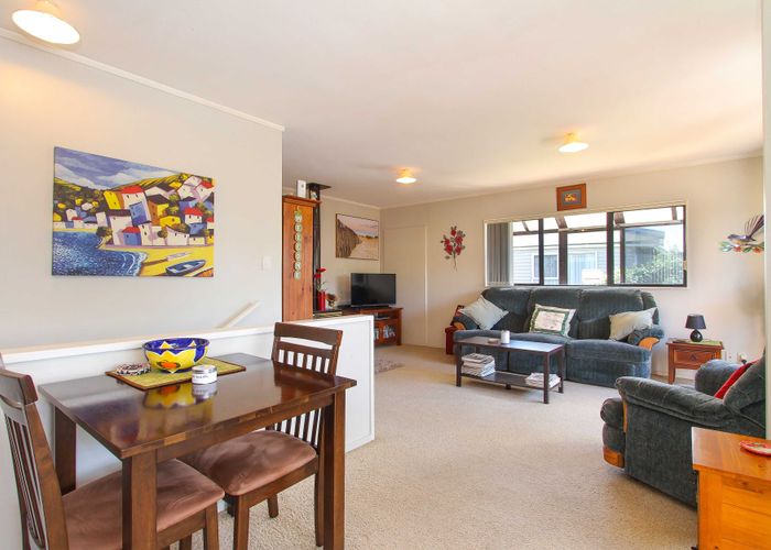  at 27 Zealandia Road, Manly, Whangaparaoa