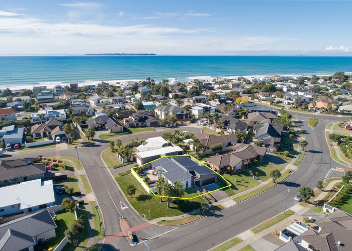  at 53 Palazzo Drive, Papamoa Beach, Papamoa