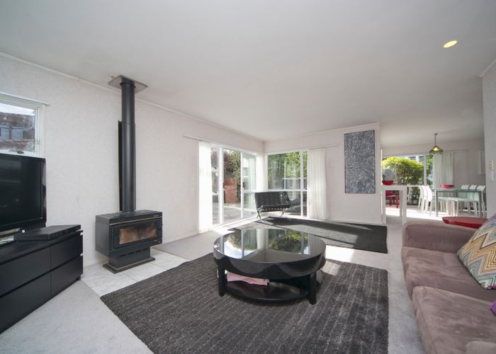  at 15C Peary Road, Mount Eden, Auckland