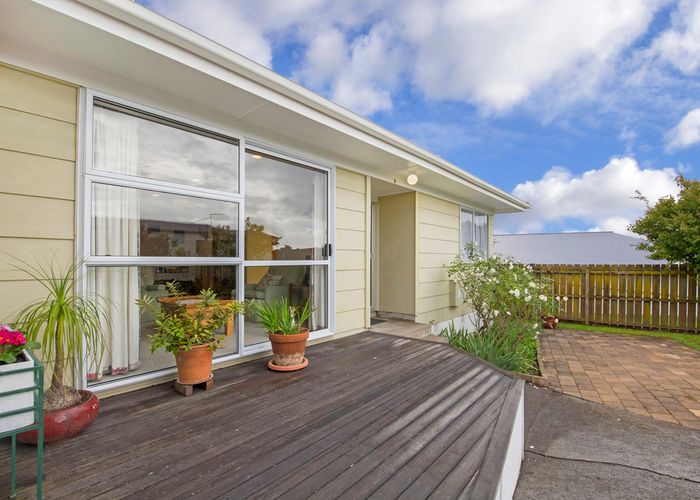  at 1/29 Highland Park Drive, Highland Park, Auckland