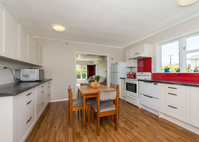  at 185 Wainuiomata Road, Wainuiomata, Lower Hutt