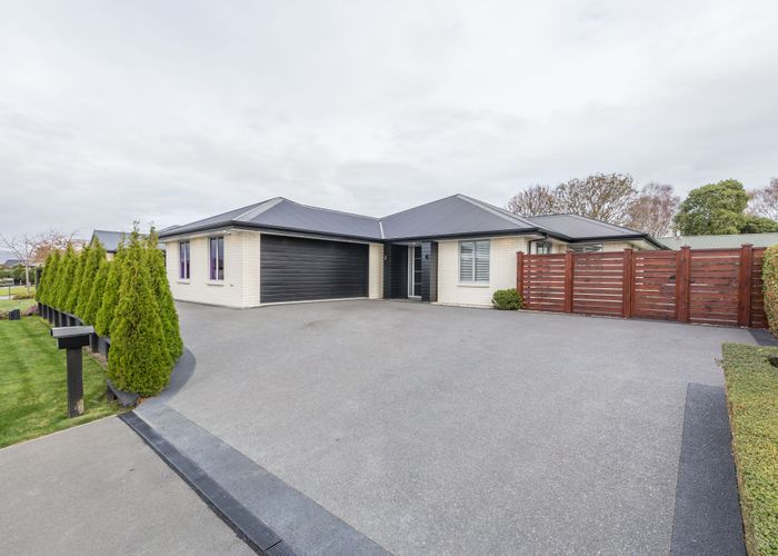  at 27 Cassidy Avenue, Lincoln, Lincoln