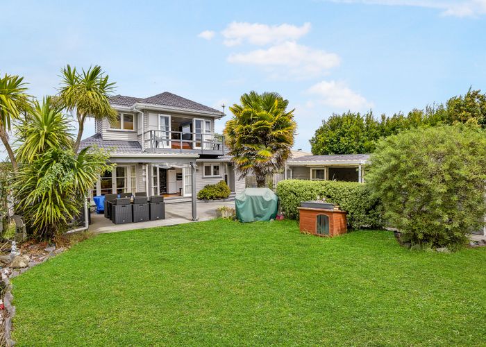  at 37 Strid Road, Te Atatu South, Auckland