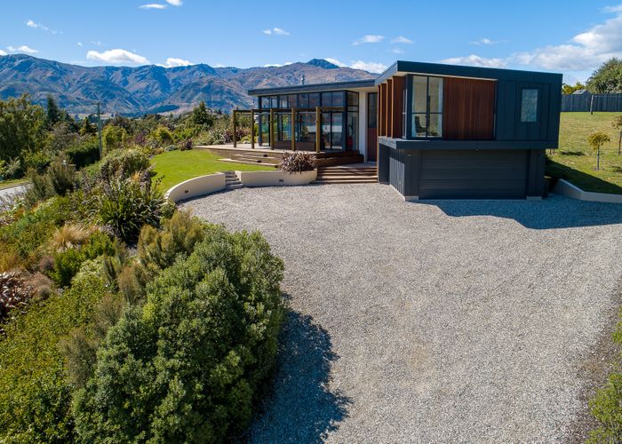  at 35 Skinner Crescent, Lake Hāwea