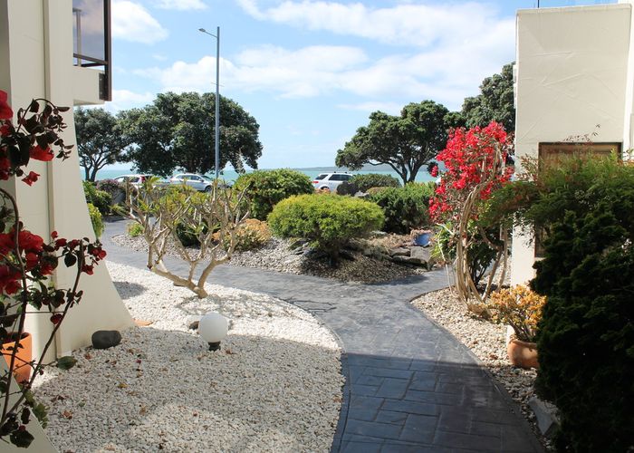  at 8/277 Tamaki Drive, Kohimarama, Auckland