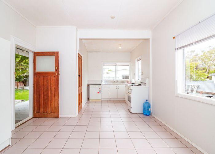  at 15 Stewart Street, Aramoho, Whanganui