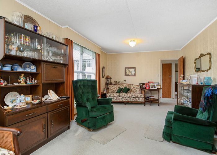  at 69 Cornwall Road, Papatoetoe, Auckland