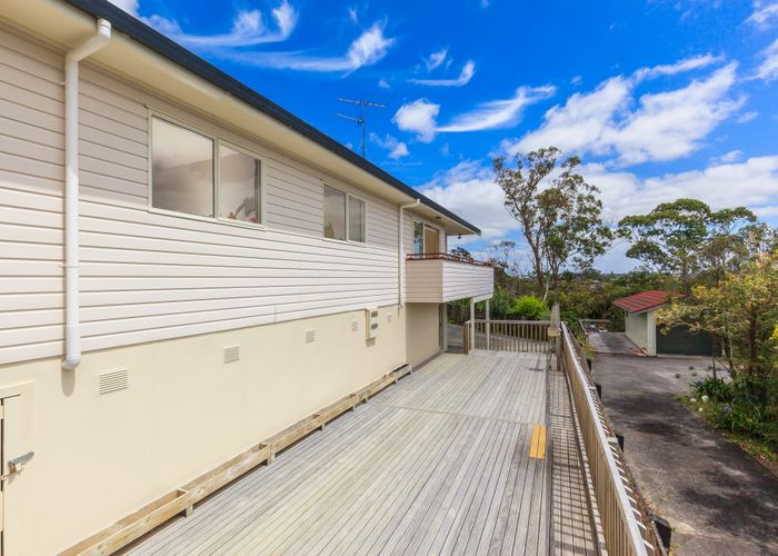  at 2/183 Browns Bay Road, Browns Bay, Auckland