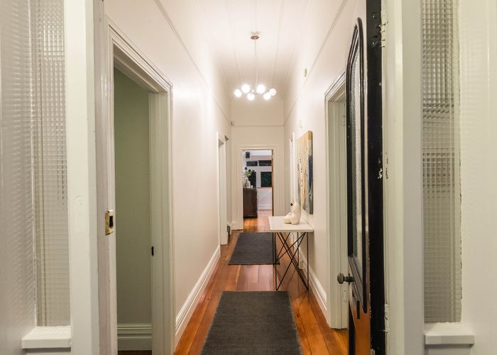  at 17 Woodford Road, Mount Eden, Auckland