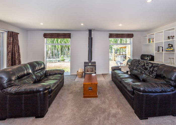 free-property-data-for-1-842-west-coast-road-west-melton-west-melton