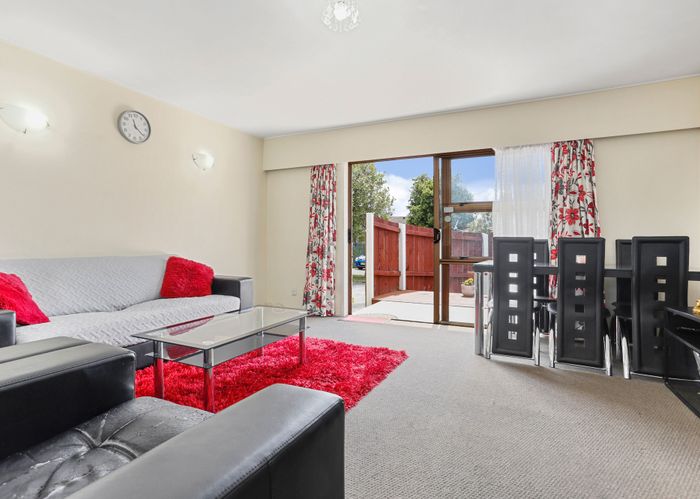  at 6/111 Panama Road, Mount Wellington, Auckland