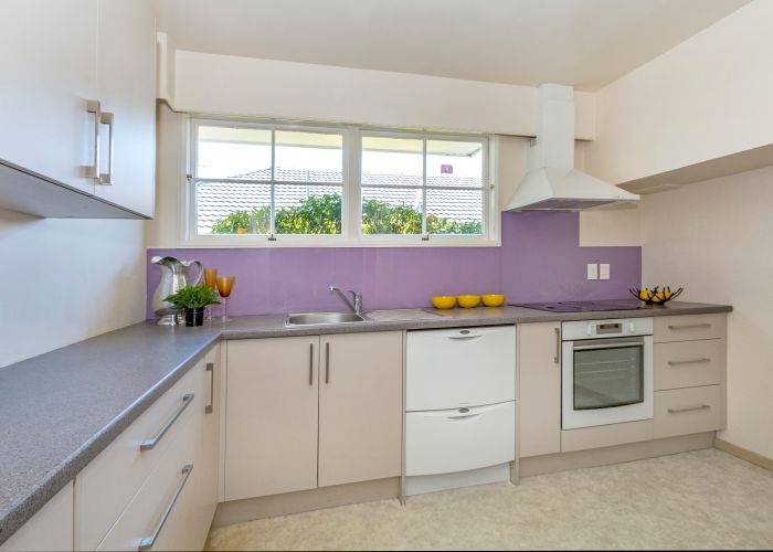  at 42 Wairarapa Terrace, Merivale, Christchurch